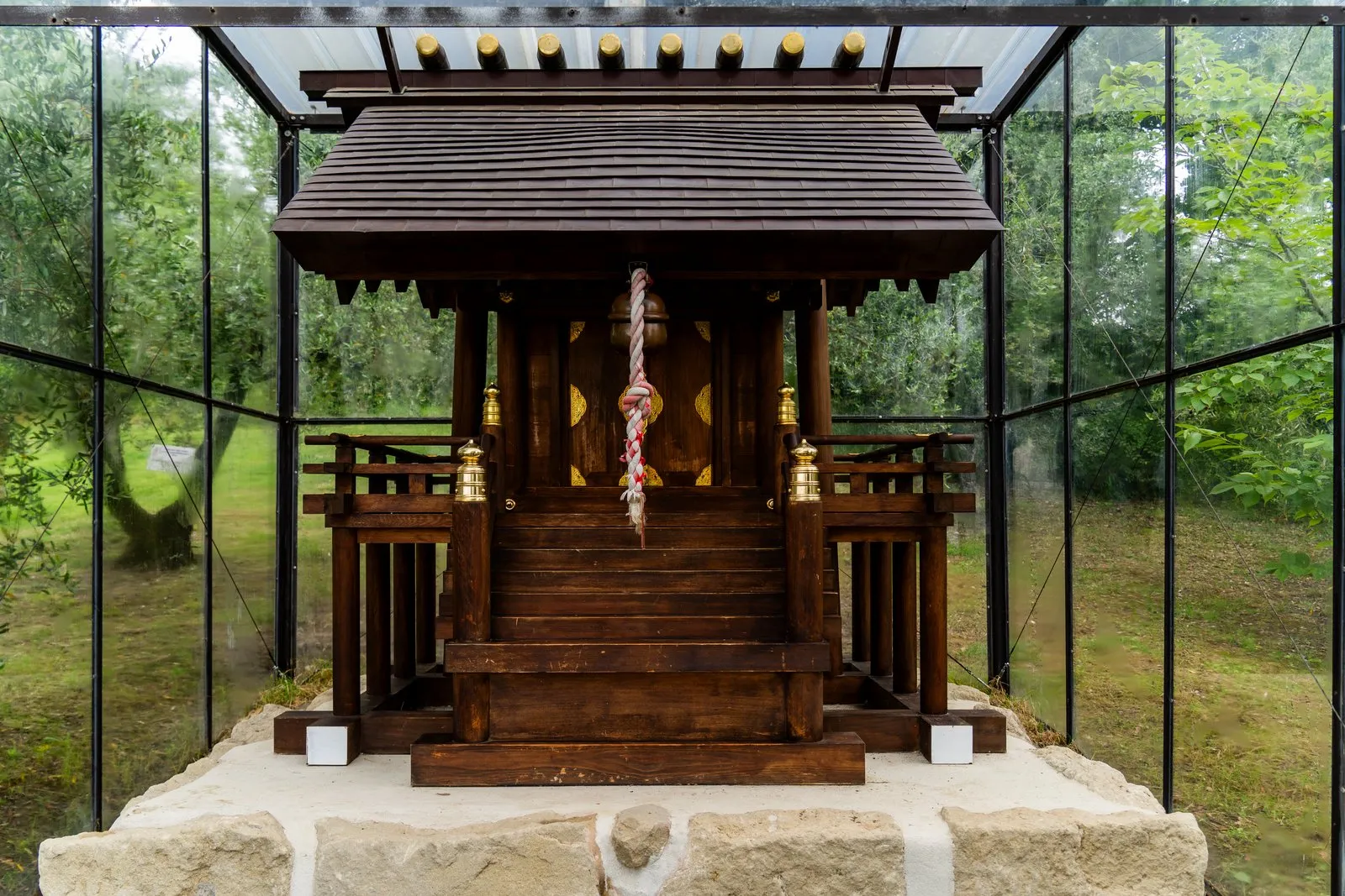 サンマリノ神社の本殿